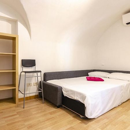 Studio Nel Cuore Della Citta' By Wonderful Italy Болоня Екстериор снимка